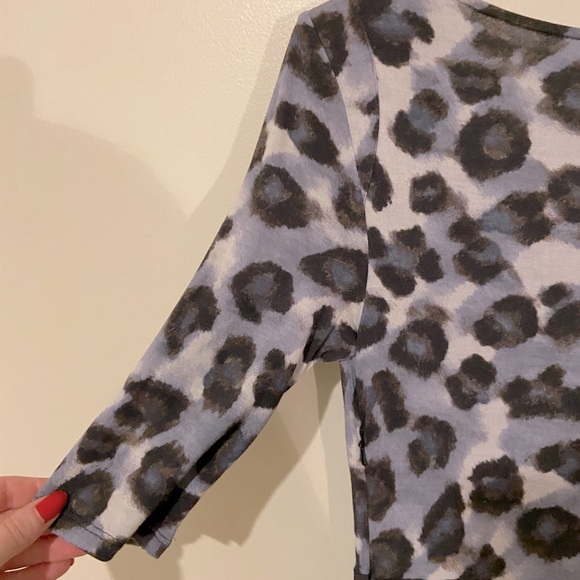 Banana Republic scoop neck leopard dress - size 0 - Picture 7 of 7